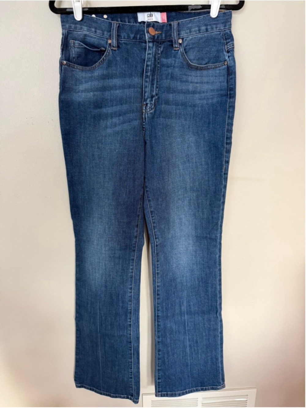 CAbi 5th Avenue High Rise Flare Jeans Size 6 EUC - Picture 4 of 10